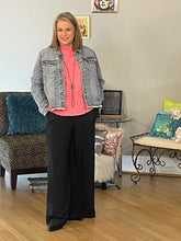 Load image into Gallery viewer, Frayed Denim Jacket