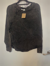 Load image into Gallery viewer, Mineral Wash Long Sleeve
