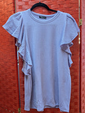 Load image into Gallery viewer, Lavender Ruffled Top