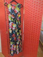 Load image into Gallery viewer, Floral Twist Front Maxi Dress
