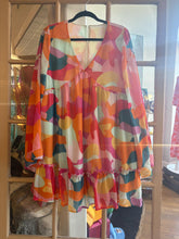 Load image into Gallery viewer, Baby Doll Abstract Dress
