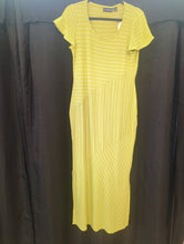 Load image into Gallery viewer, Lime and White Maxi Dress
