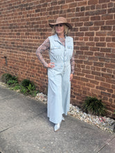 Load image into Gallery viewer, Camo Mesh Top
