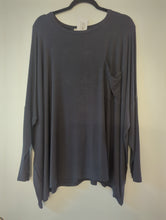 Load image into Gallery viewer, Curvy Front Pocket
