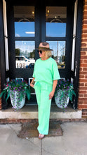 Load image into Gallery viewer, Light Green Lace Detail Set
