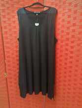 Load image into Gallery viewer, Swing Dress w/ Pockets
