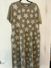 Load image into Gallery viewer, Simply Jolene
