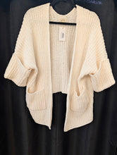 Load image into Gallery viewer, Everyday Cardigan
