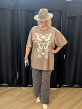 Load image into Gallery viewer, Curvy Mocha Butterflies Tee
